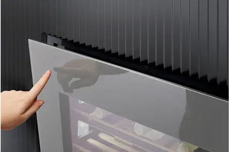 Cave de vieillissement Miele KWT 7112 iG Cave a vin encastrable avec FlexiFrame Plus et Push2open pour les amateurs de vin exigeants.