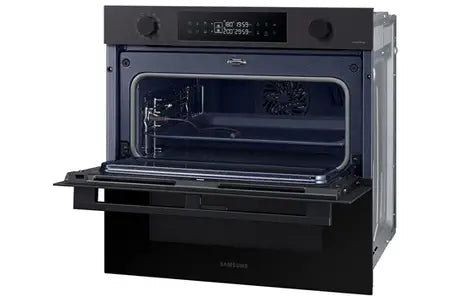 Four encastrable Samsung NV7B4550UAB